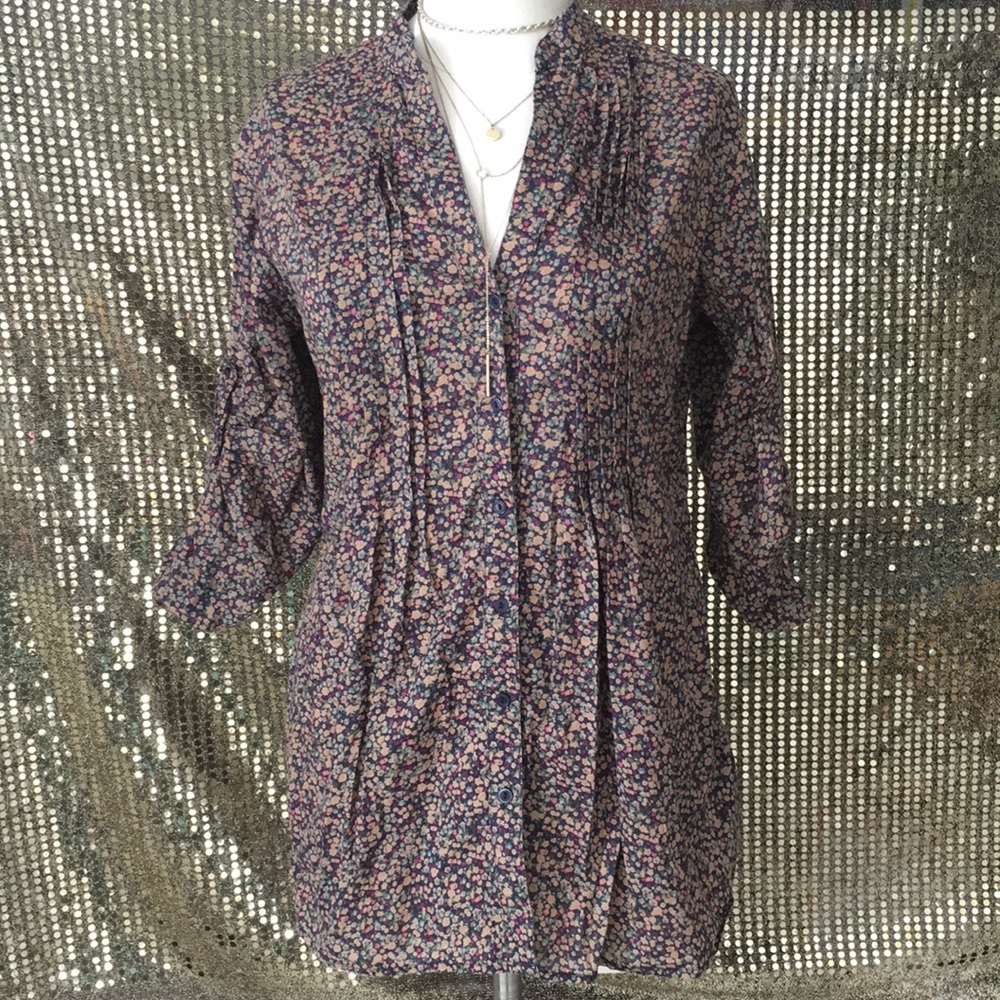 Button down shirt/blouse